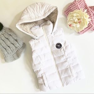 Abercrombie Sherpa Lined Hooded Vest